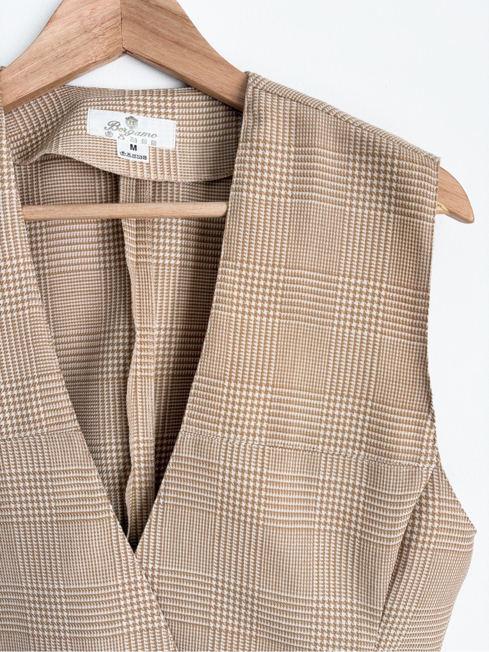 Vintage AGMIR Beige Plaid Houndstooth Vest, Size M - Made in Europe - Picture 2 of 10